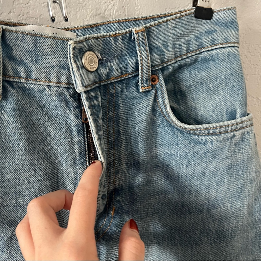 Reformation Wilder High Rise Wide Leg Cropped Jeans in Dillon Wash - Picture 6 of 10
